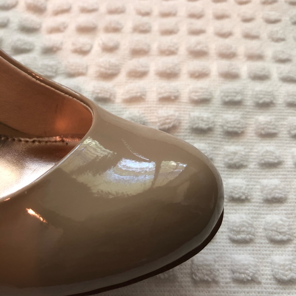 Chinese Laundry New Love Patent Pumps Nude - Picture 13 of 16
